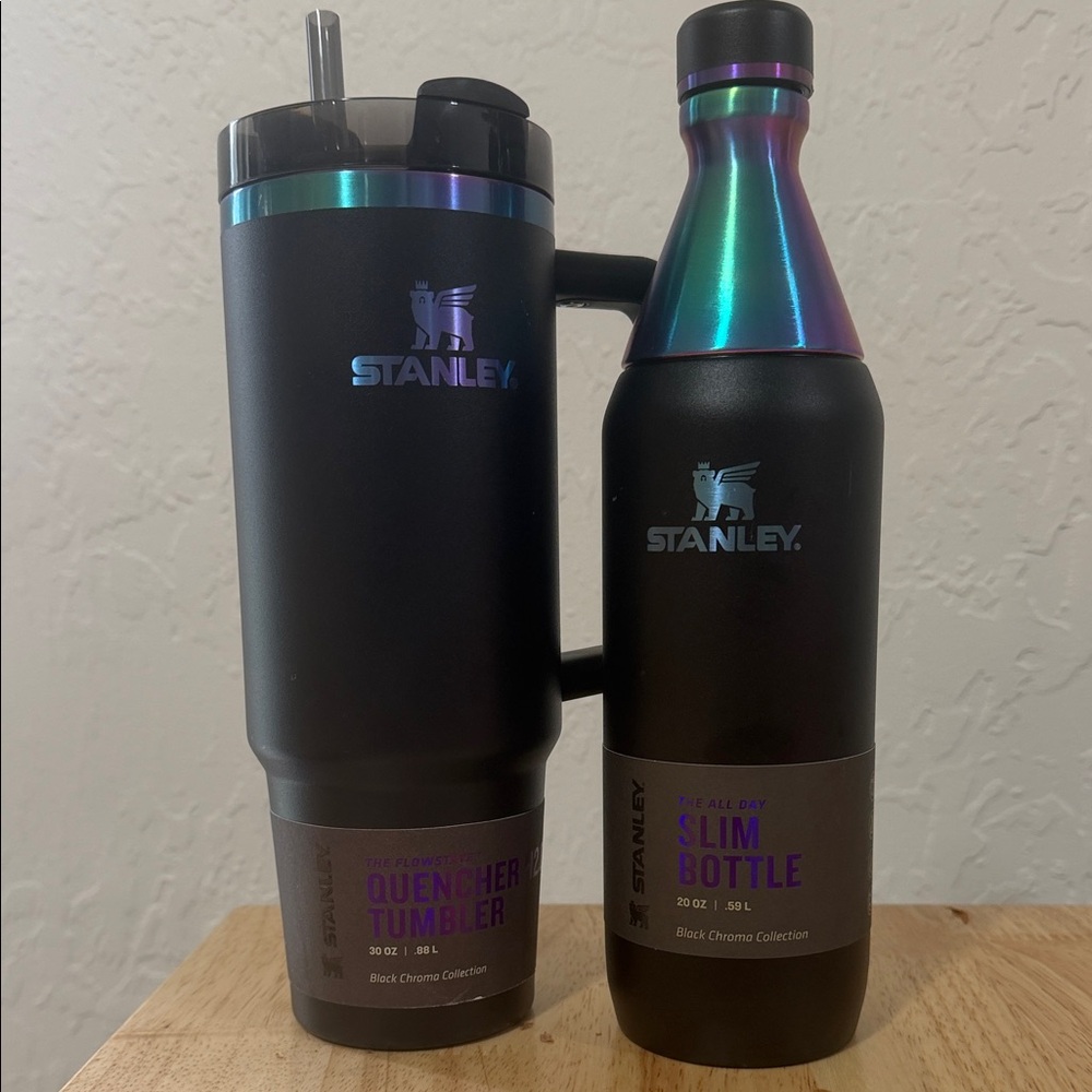 Stanley Black Quencher tumblr & bottle Set